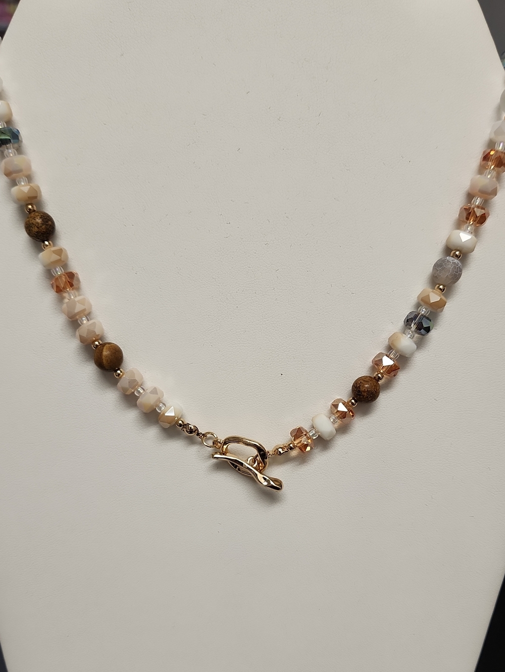 Delicate Neutral Beaded Necklace in Cream & Gold